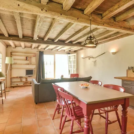 Lovely Home In Charritte De Bas With Wifi